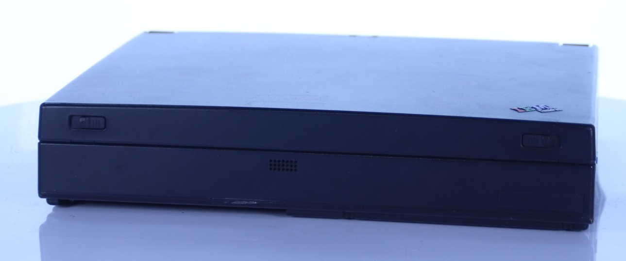 Vintage IBM ThinkPad 380 Series Laptop Type 2635 Retro Gaming DOS Laptop AS-IS
