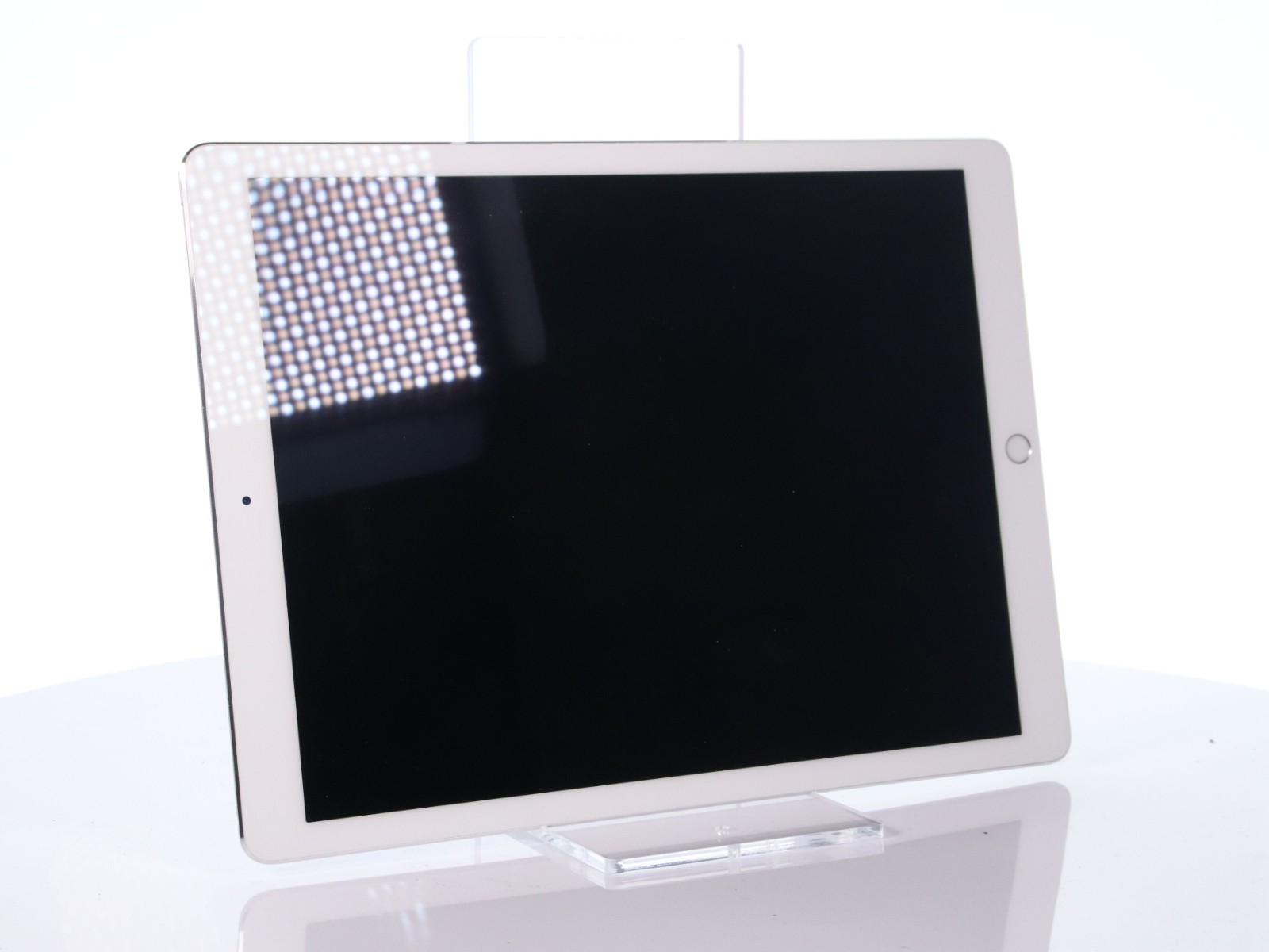 Apple iPad Pro 12.9" (Wi-Fi Only - 2nd Gen) 64GB A1670 iOS: 17.7.10 - Image 12