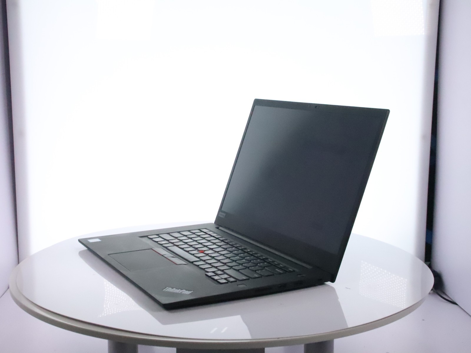 Lenovo ThinkPad P1 Gen 2 Core i7-9850H 16GB RAM 256GB SSD W11P Quadro T2000 w/AC - Image 3