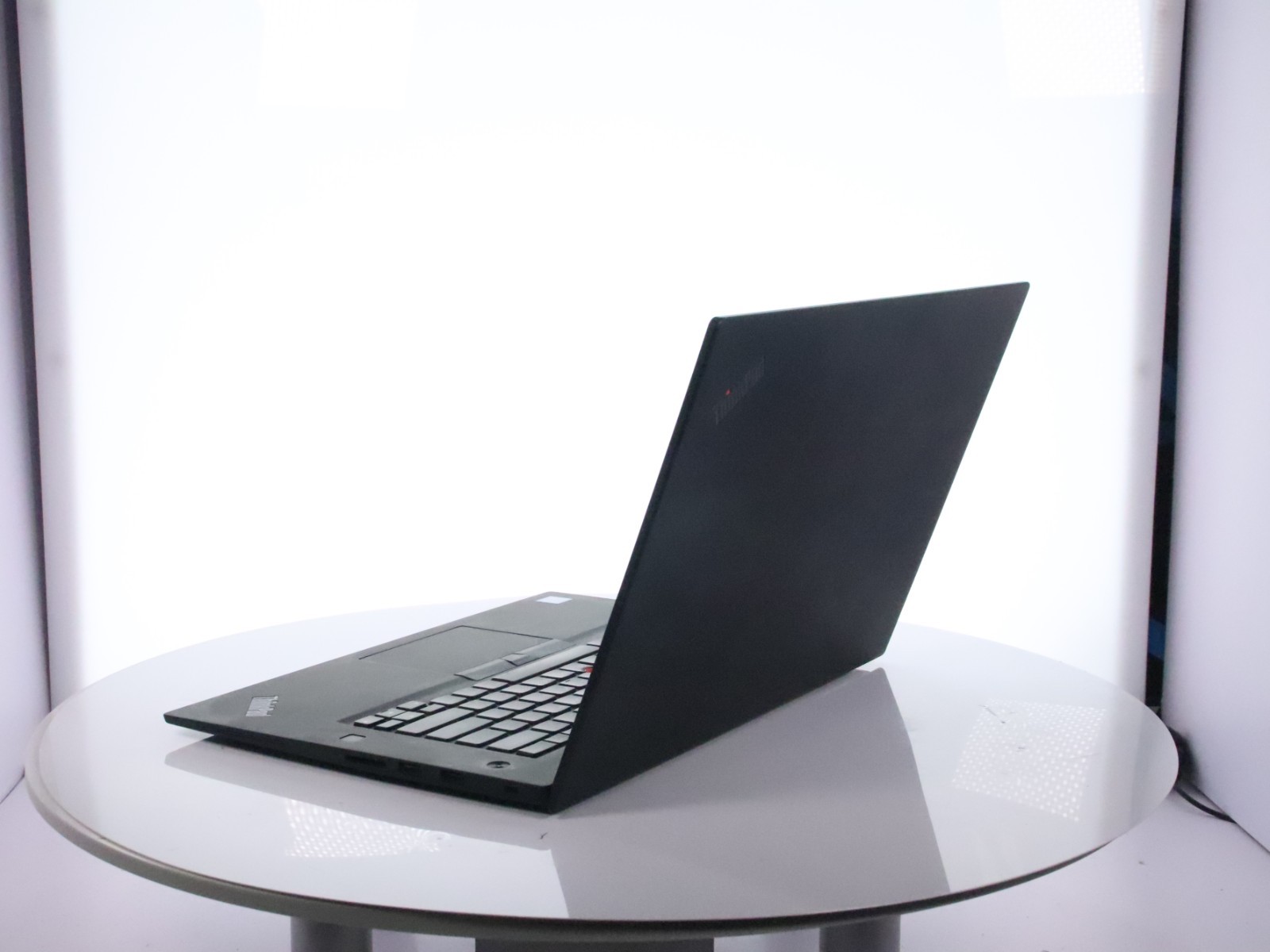 Lenovo ThinkPad P1 Gen 2 Core i7-9850H 16GB RAM 256GB SSD W11P Quadro T2000 w/AC - Image 5