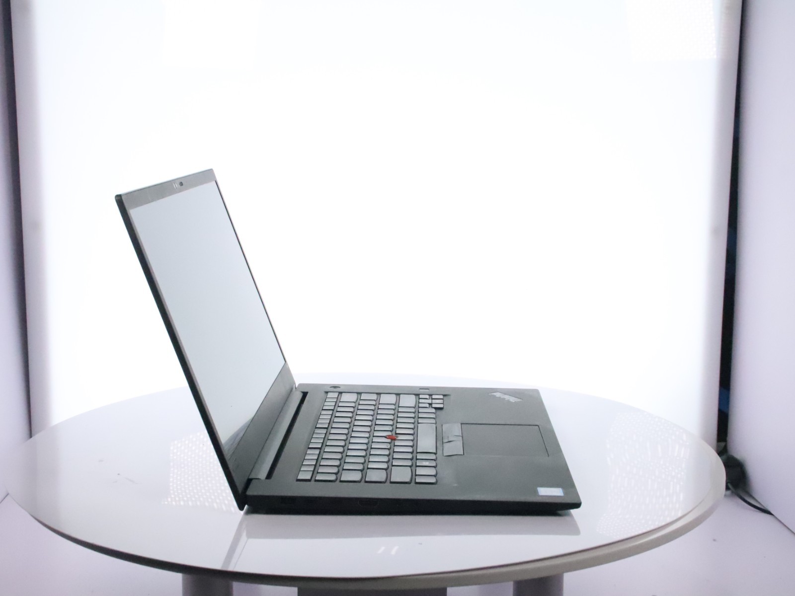 Lenovo ThinkPad P1 Gen 2 Core i7-9850H 16GB RAM 256GB SSD W11P Quadro T2000 w/AC - Image 10