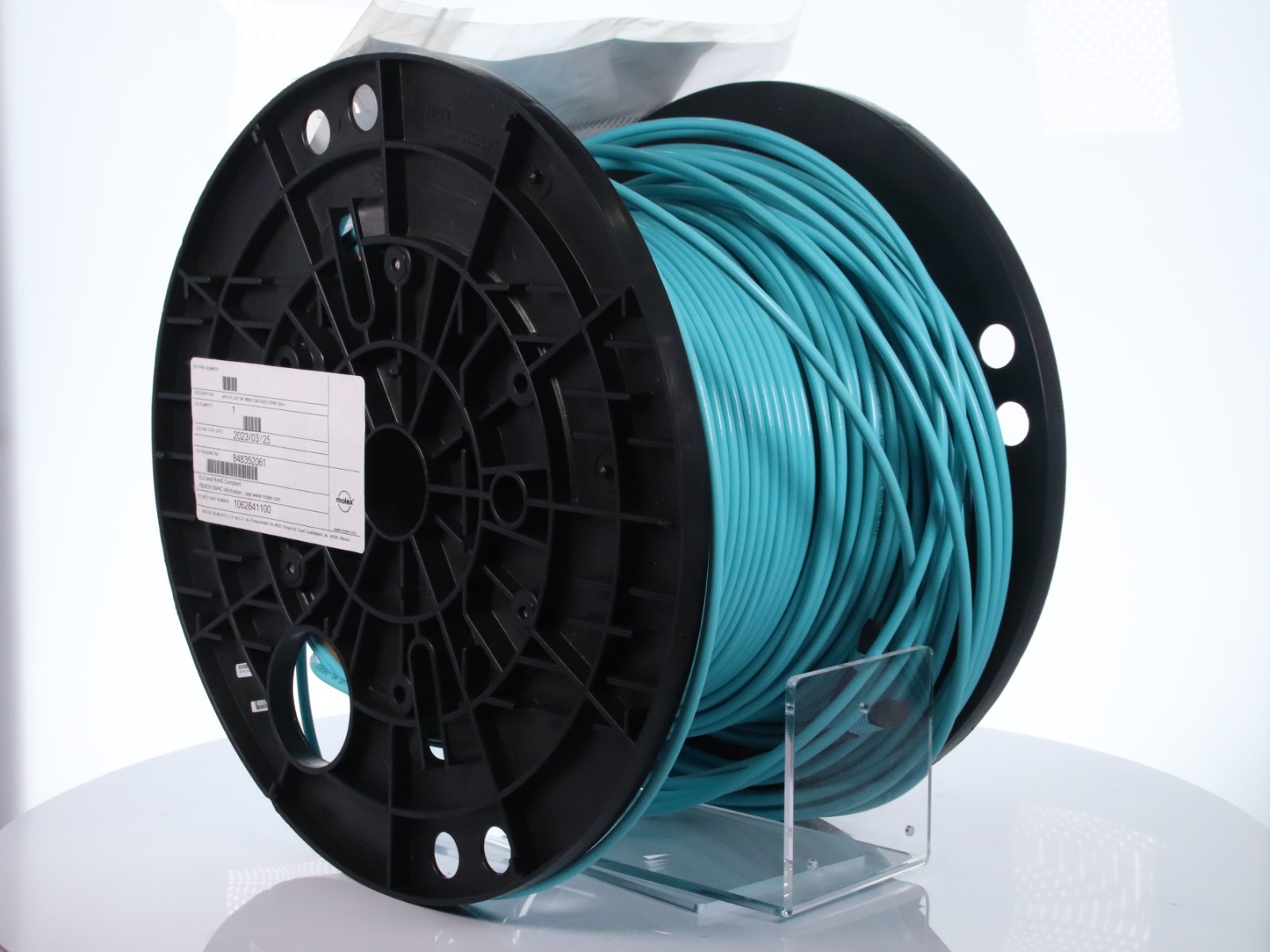 Molex Optical Fibre CXP 24F MM50 OM3 OFNP 100M 1062841100 - Image 3