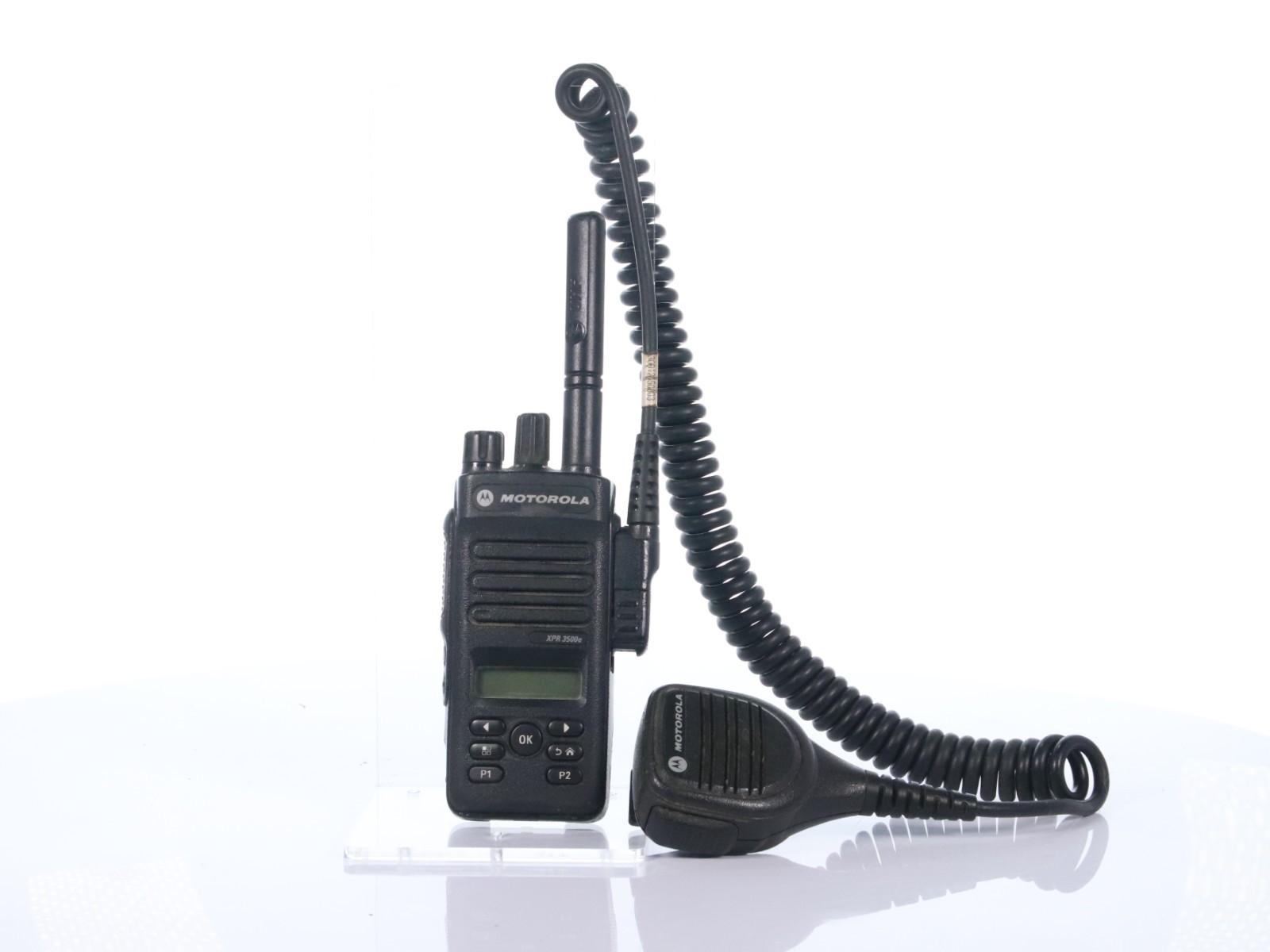 Lot of 2Motorola XPR 3500e UHF 16 Channel Radio AAH02RDH9VA1AN 2-Way w/ Handheld - Image 2