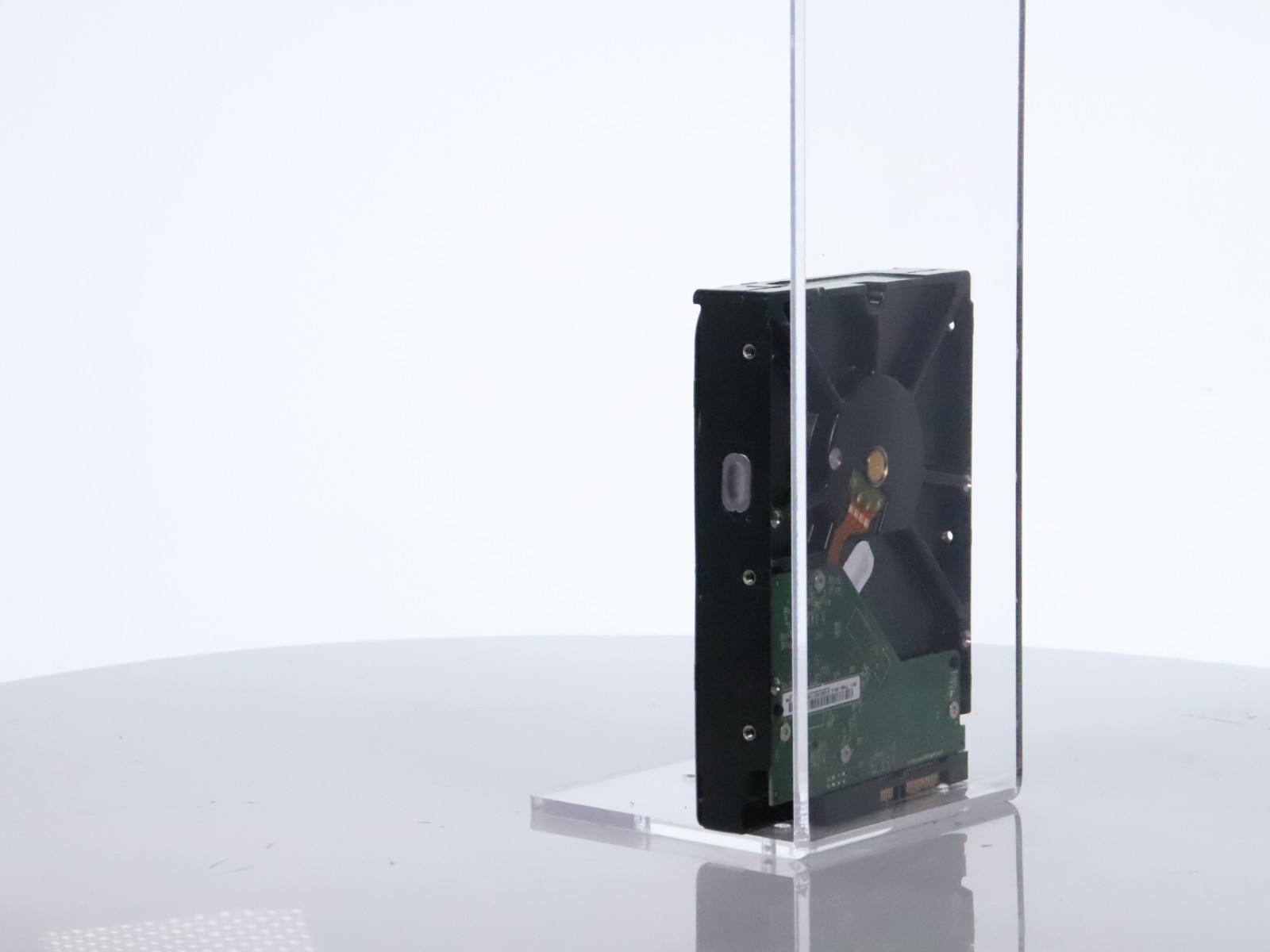 Western Digital WD Caviar Green 2TB SATA 64MB Cache 3.5" Internal HDD WD20EARX - Image 5