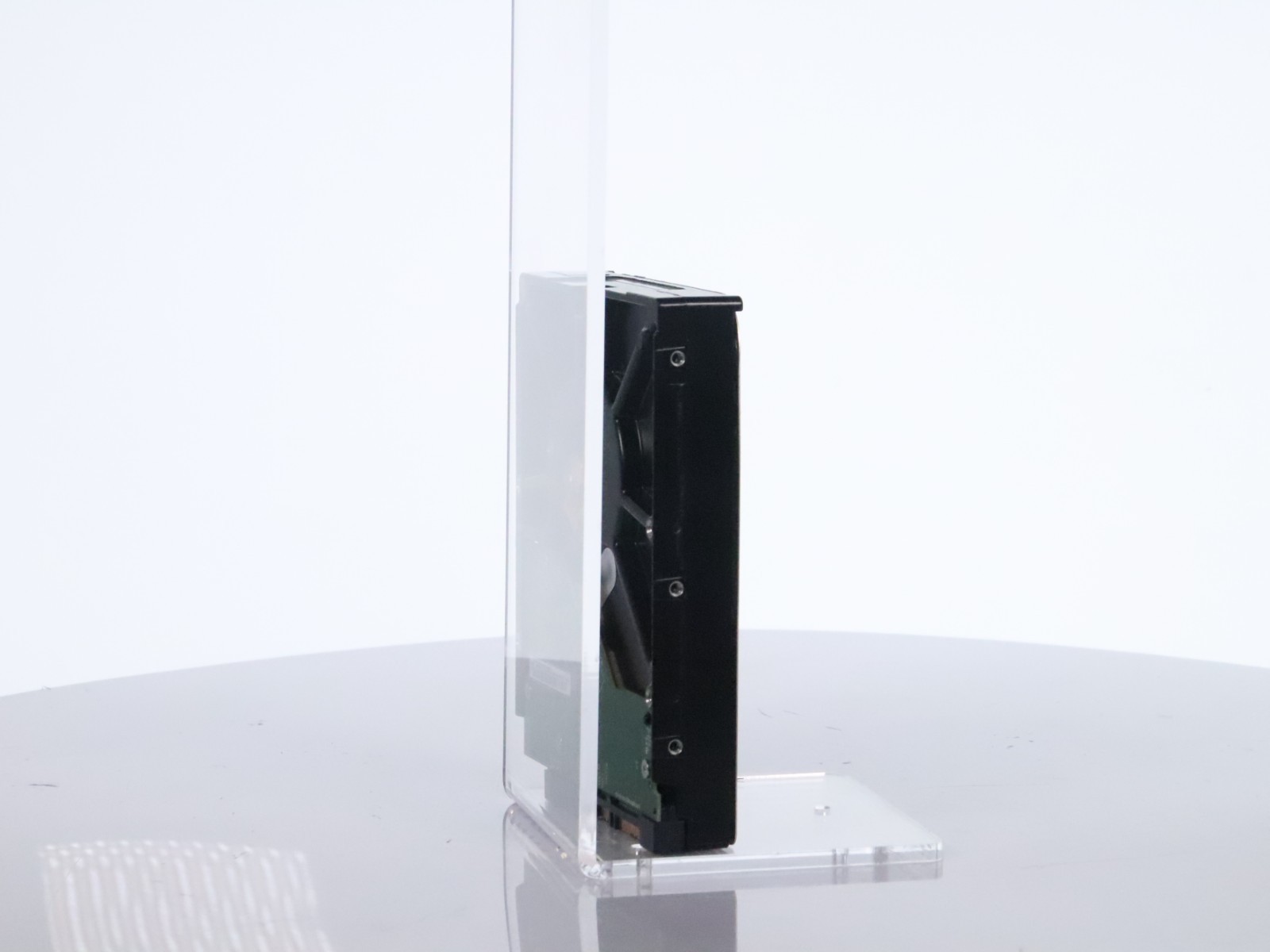 Western Digital WD Caviar Green 2TB SATA 64MB Cache 3.5" Internal HDD WD20EARX - Image 9