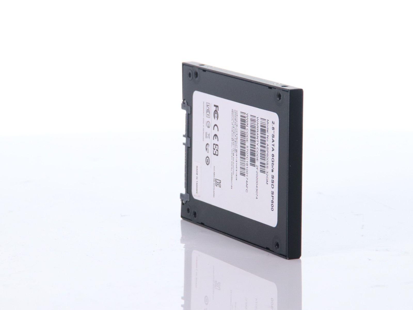 Lot of 4 ADATA Premier SP600 32GB 2.5" SATA 6Gb/s SSD ASP600SS-32GM - Image 9