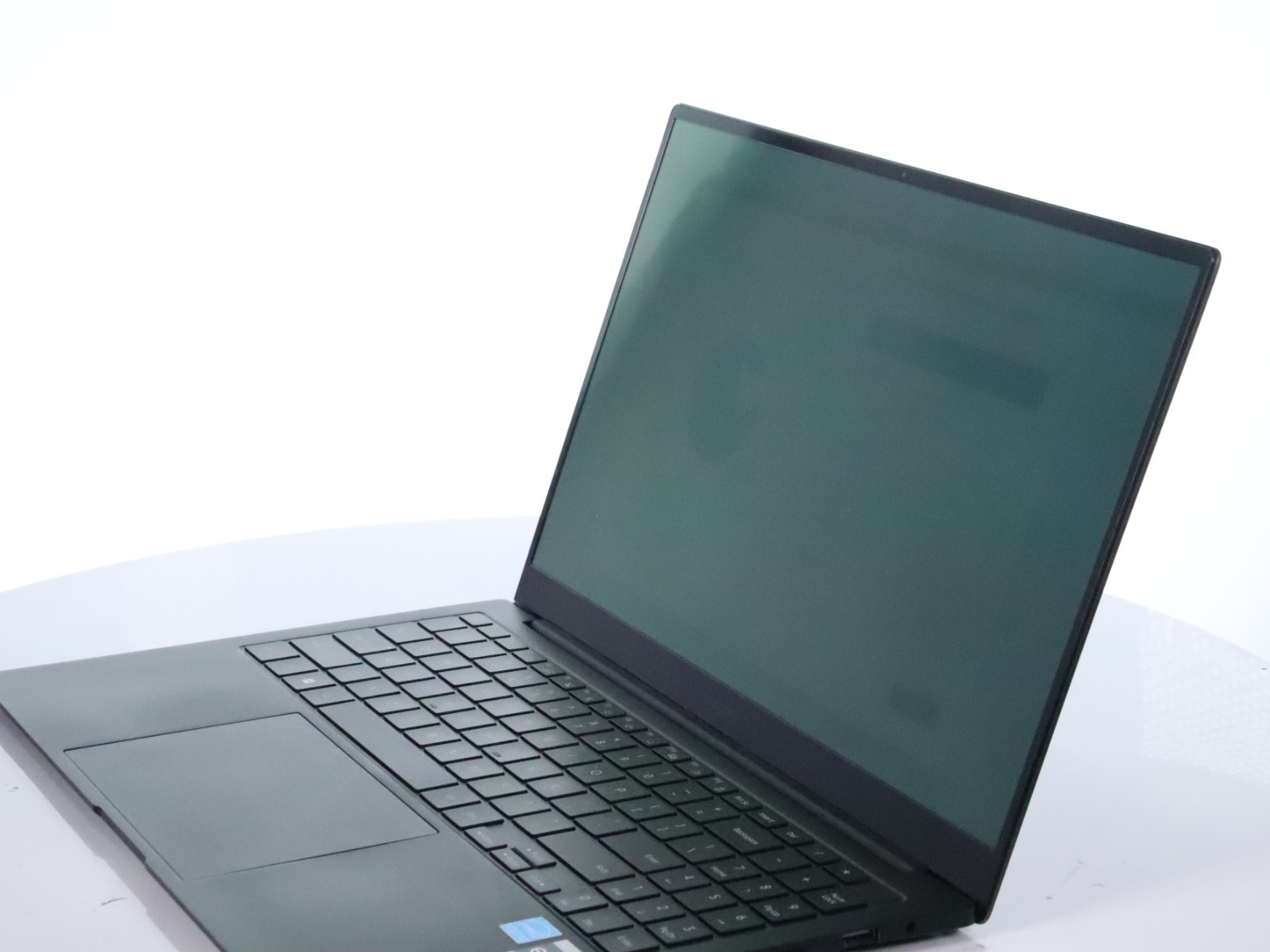 Samsung Galaxy Book2 Pro NP950XEE 15.6" Core i7-1260P 32GB RAM 1TB NVME W11H - Image 8