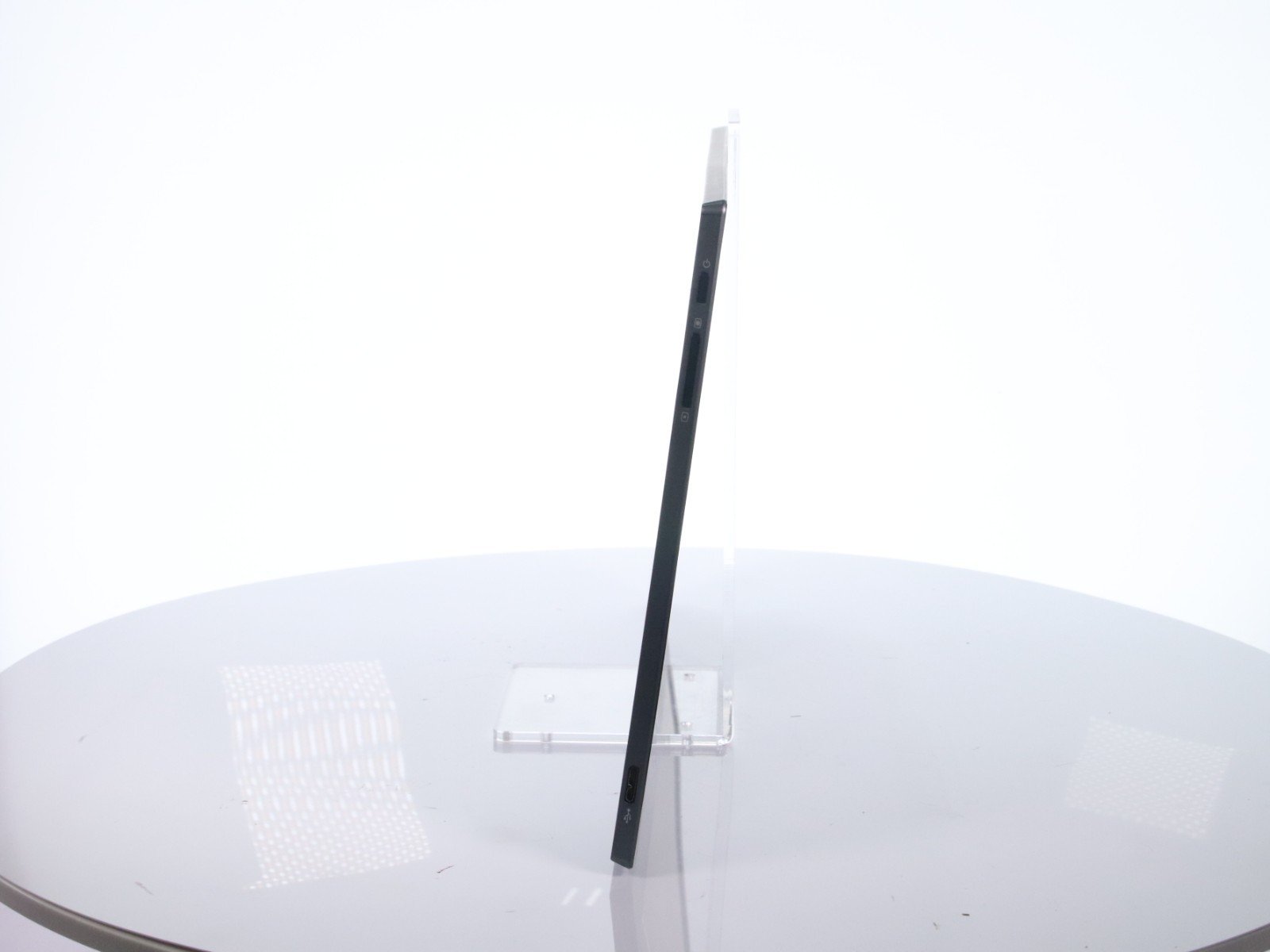 Asus MB168B 15.6" Portable IPS LED USB 3.0 Monitor - Image 4