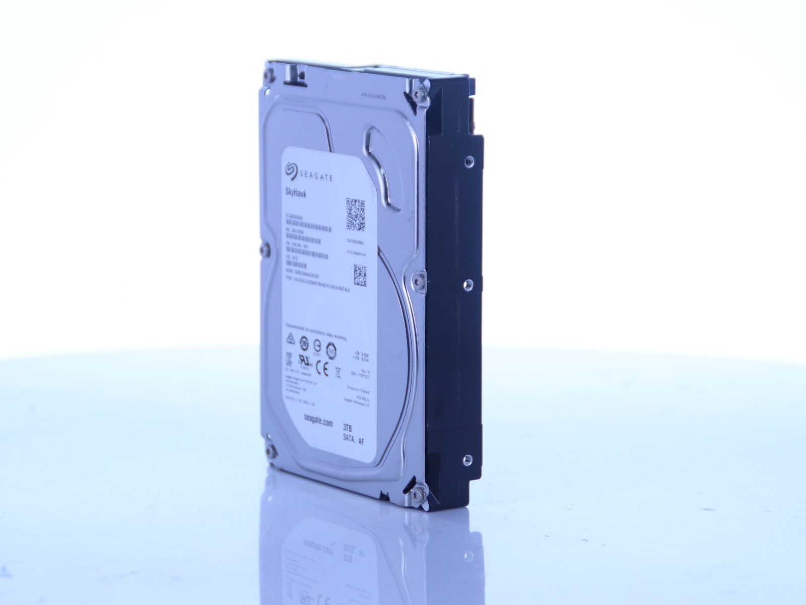 Seagate SkyHawk 3TB SATA Internal 3.5" HDD - ST3000VX006 - 1HH166-501 - Image 3