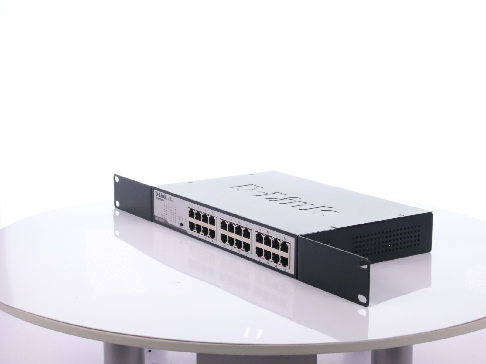 D-Link DGS-1024D 24-Port Gigabit Ethernet Switch w/ Rack Mounts No AC - Image 3