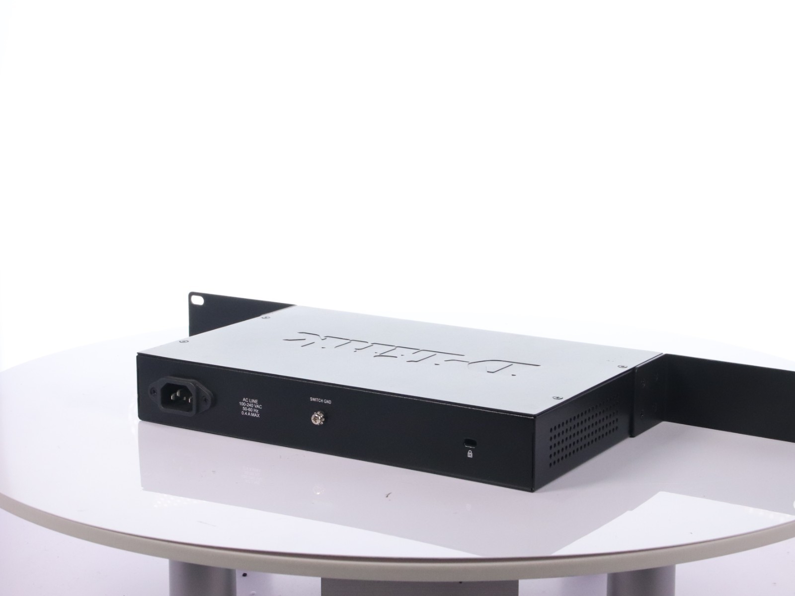 D-Link DGS-1024D 24-Port Gigabit Ethernet Switch w/ Rack Mounts No AC - Image 8