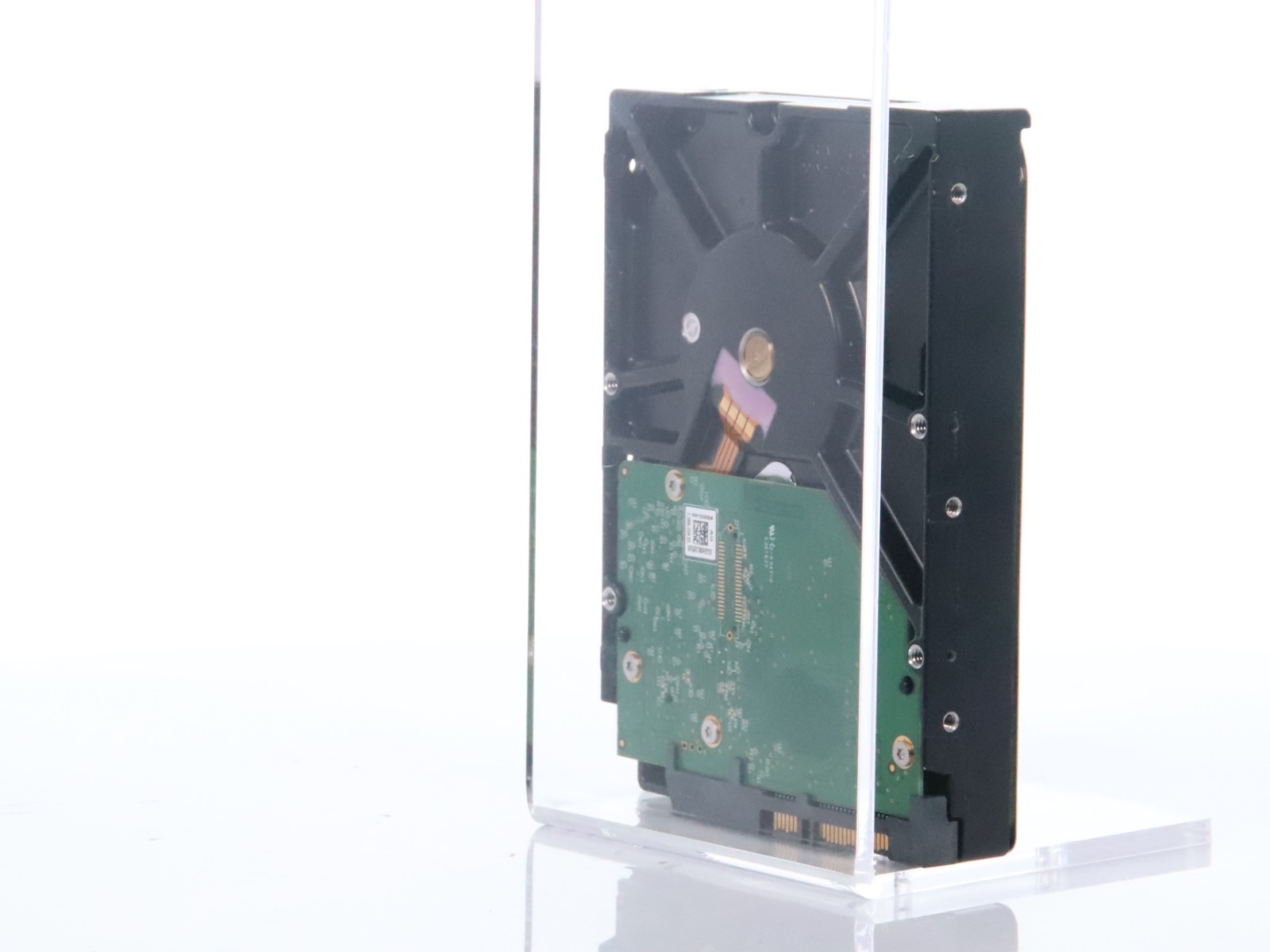 Western Digital Gold WD1005FBYZ 1 TB HDD 7200 RPM 3.5" Hard Drive - Image 9