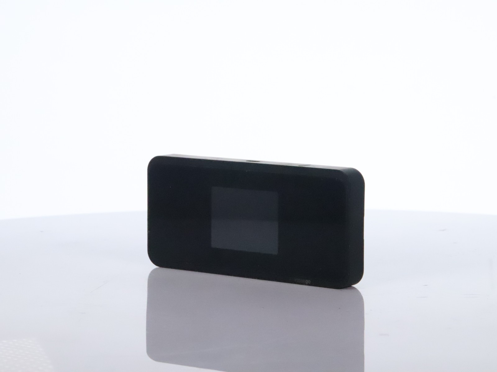 Inseego 5G MiFi M2000 T-Mobile Mobile Hotspot Black - Image 3