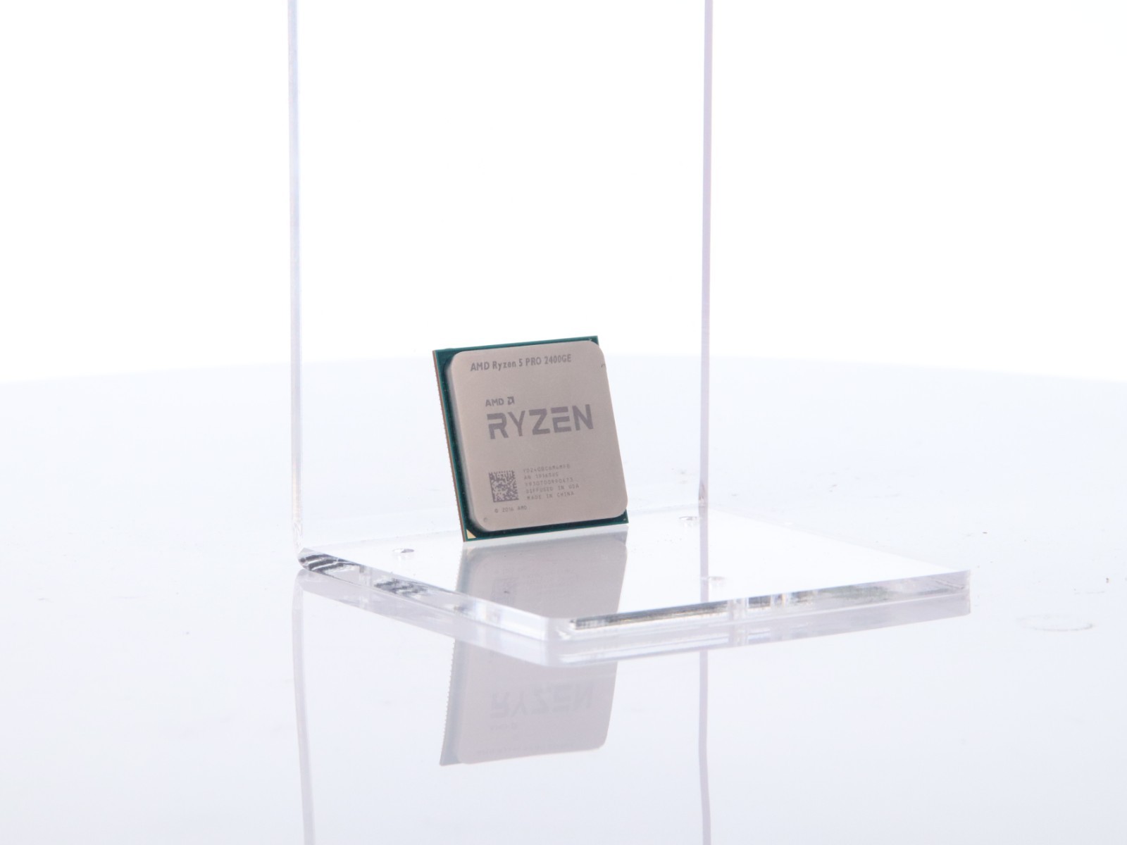 AMD Ryzen 5 PRO 2400GE YD240BC6M4MFB 3.2GHz DDR4 - Image 12