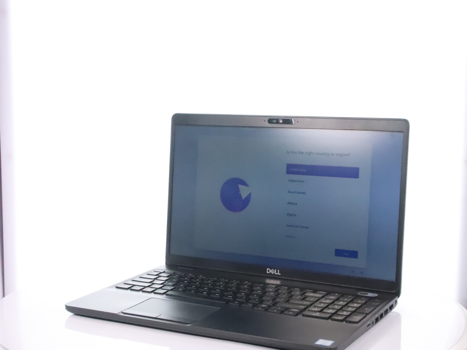 Dell Latitude 5500 Core i7-8665U 16GB RAM 256GB SSD Win 11 Pro w/ AC Adapter - Image 2