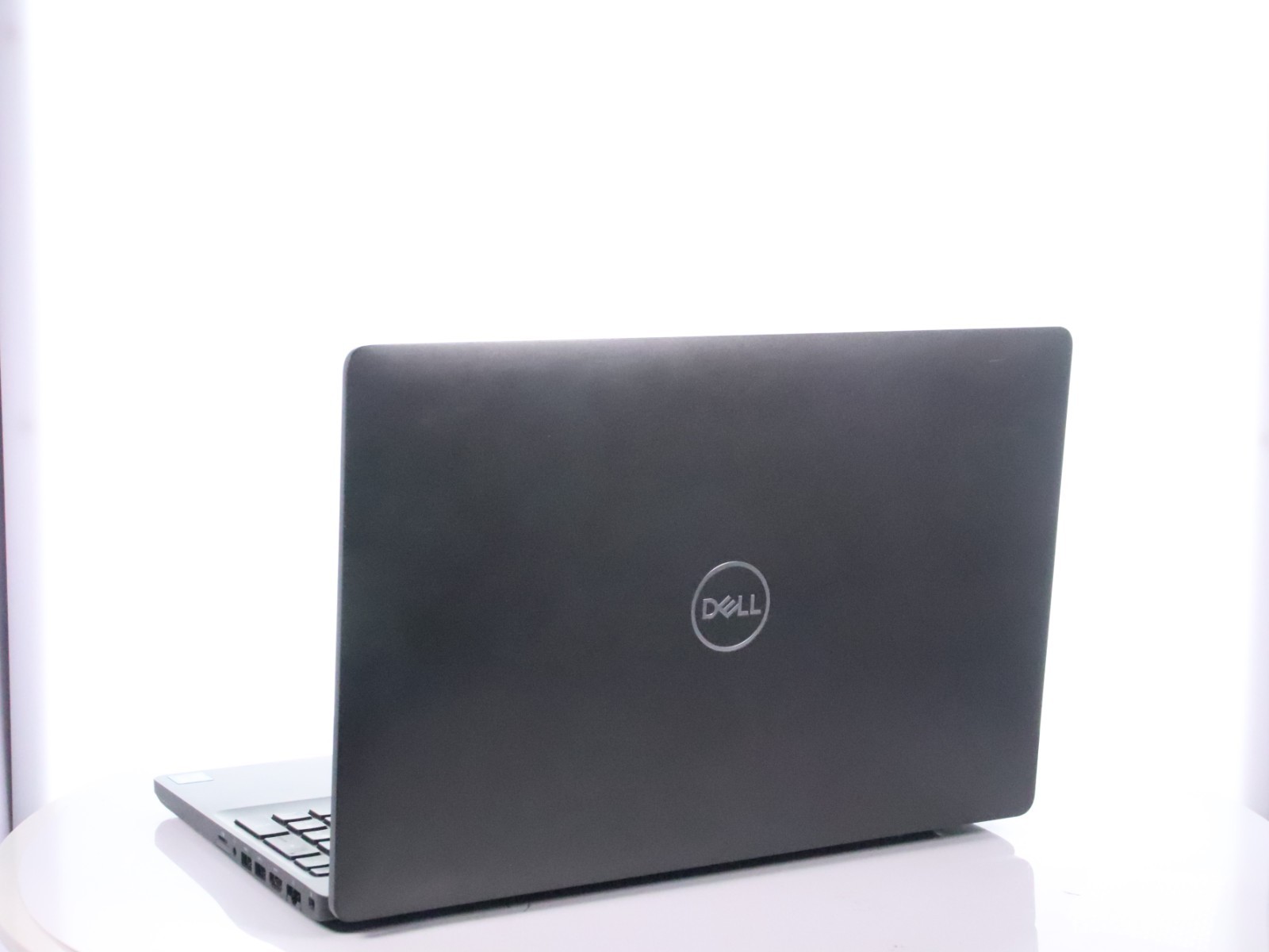 Dell Latitude 5500 Core i7-8665U 16GB RAM 256GB SSD Win 11 Pro w/ AC Adapter - Image 6