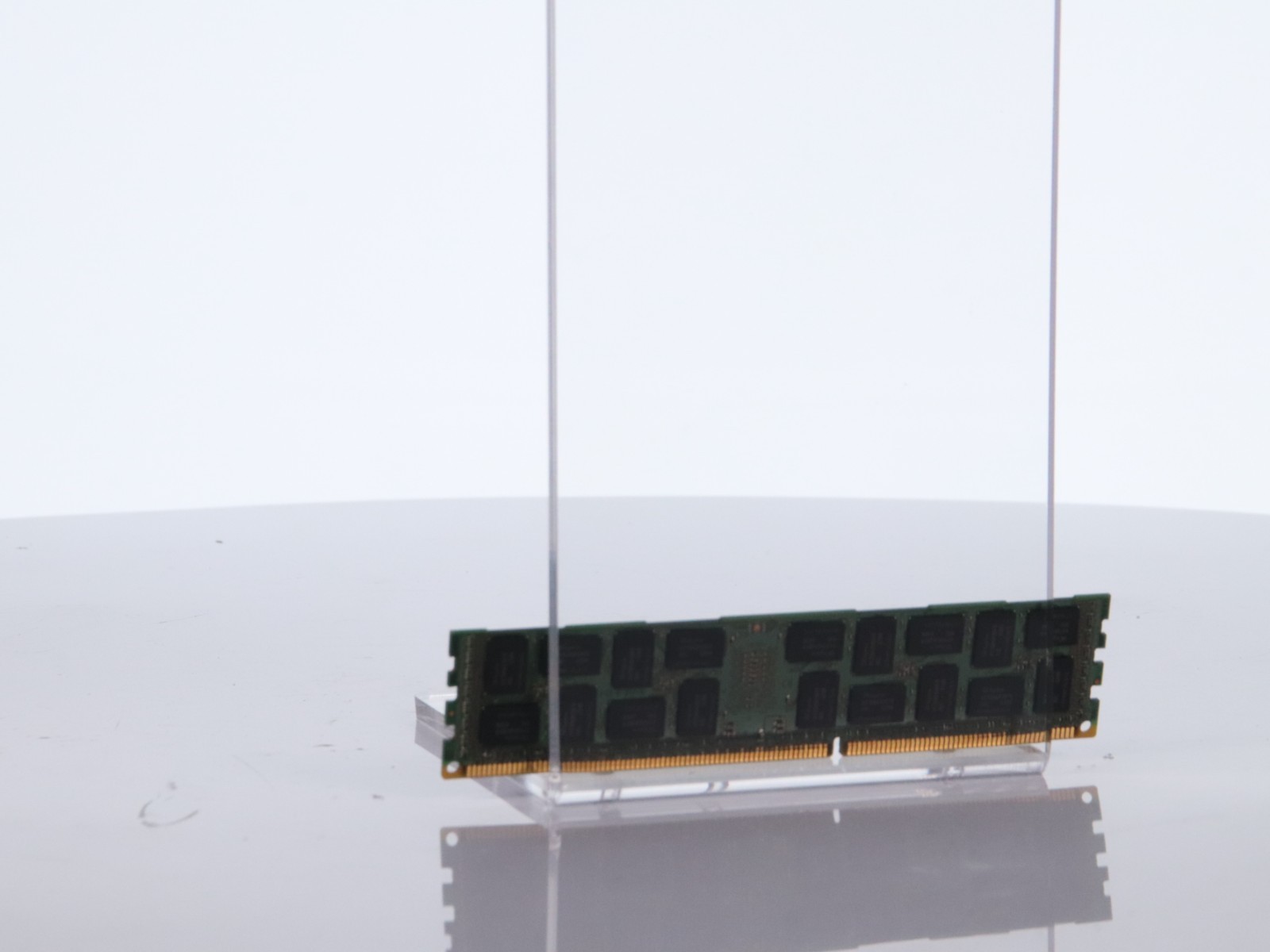 Lot of 9 Kingston KVR18R13D4/16 16GB PC3-14900 1866MHz Reg ECC Server RAM - Image 6