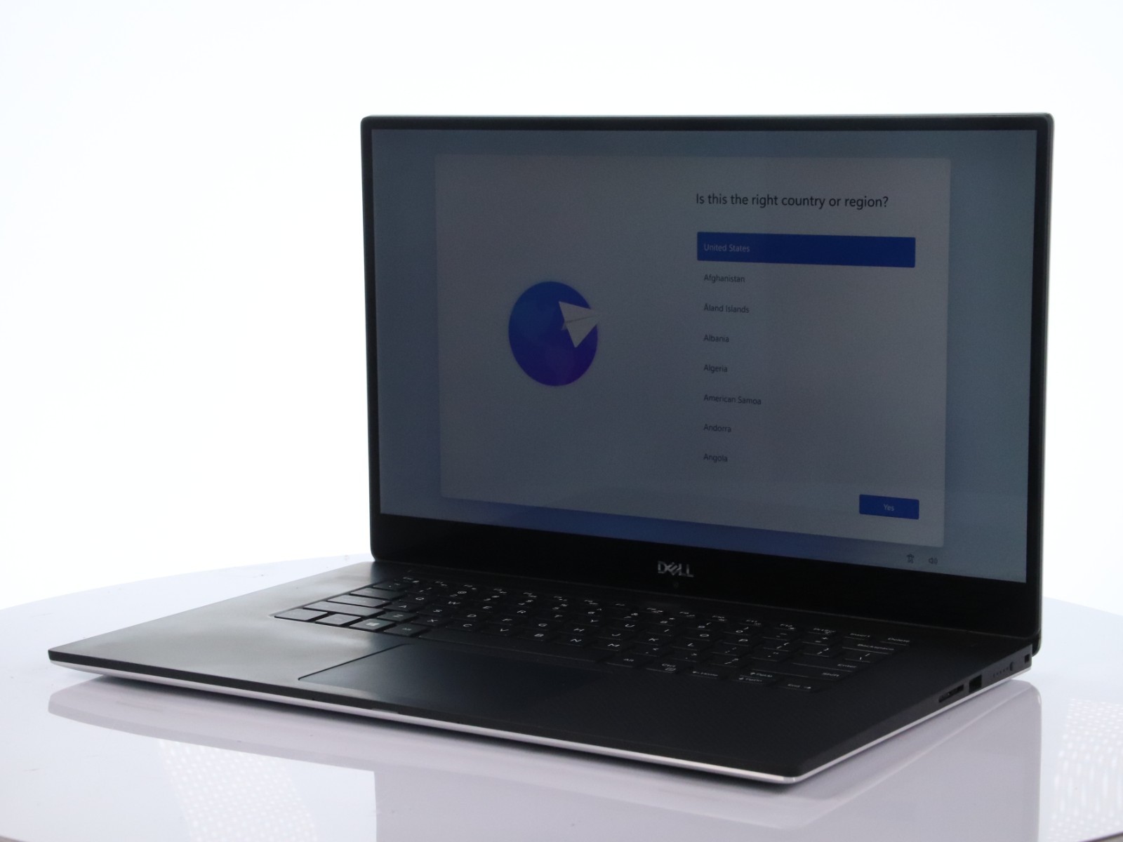 DELL PRECISION 5530 Core i9-8950HK 32GB RAM 1TB SSD QUADRO P2000 w/ AC Adapter - Image 3