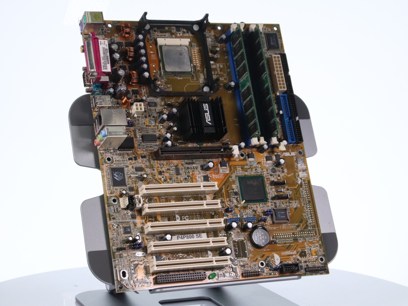 Vintage Asus P4P800-SE Motherboard w/ CPU Cooler,Intel 3 Pentium 4, 2x 512MB RAM - Image 12