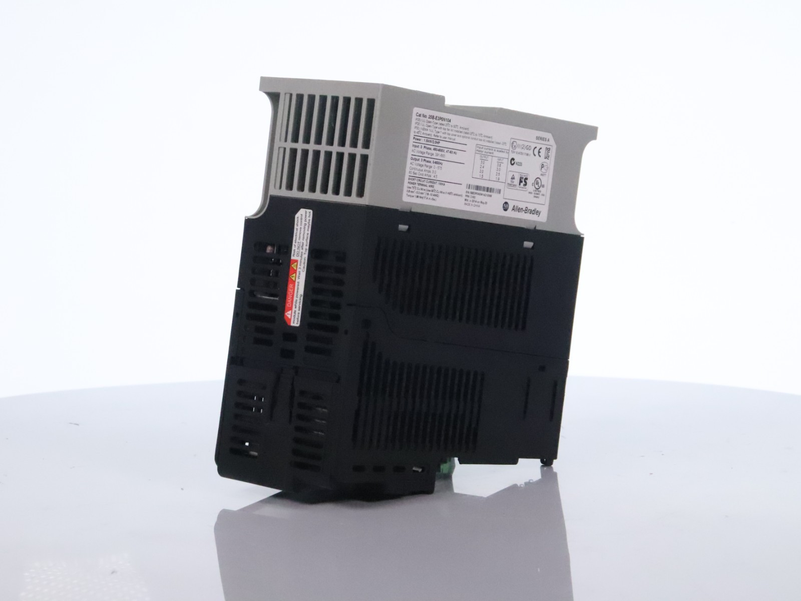 Allen Bradley 25B-E3P0N104 Powerflex 525 Ac Drive 600V / 3A / 2Hp / 1.5Kw - Image 11