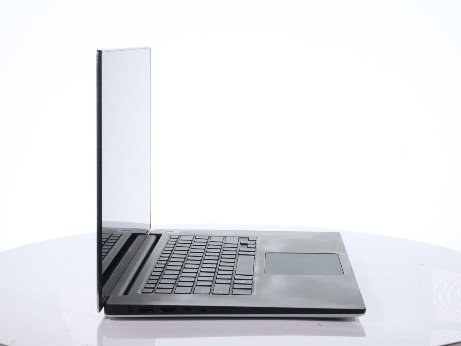 DELL PRECISION 5530 Core i9-8950HK 32GB RAM 1TB SSD QUADRO P2000 w/ AC Adapter - Image 11