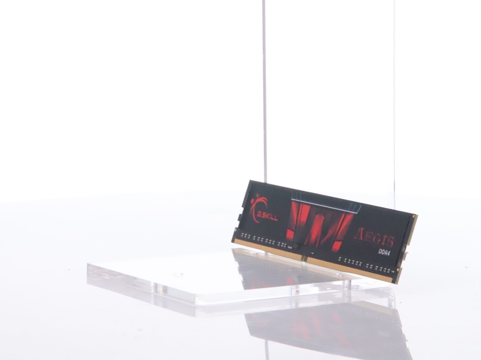 G. SKILL Aegis 32GB (2 x 16GB) PC4-21300 DDR4-2666 Memory Kit F4-2666C19D-32GIS - Image 3