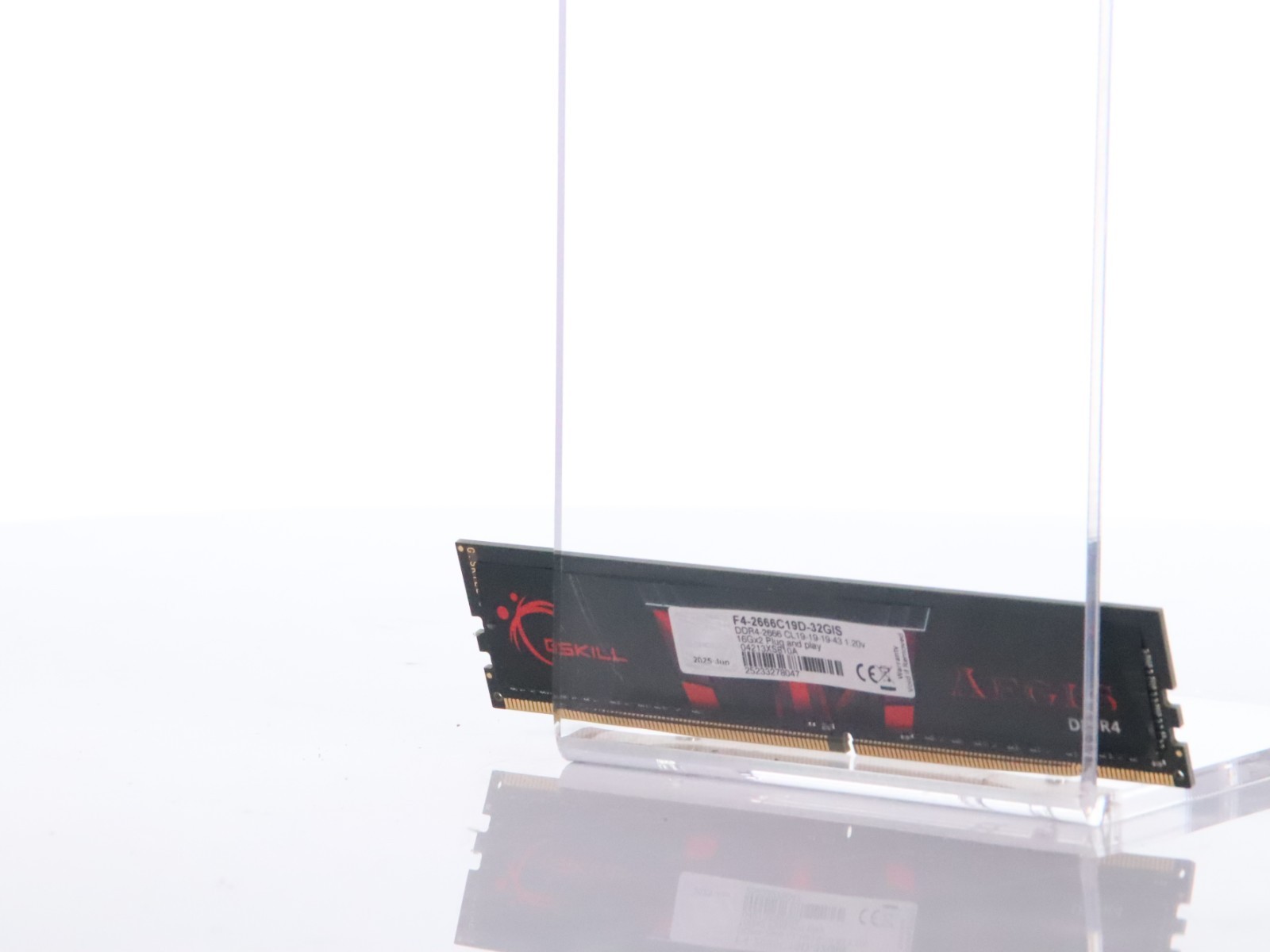 G. SKILL Aegis 32GB (2 x 16GB) PC4-21300 DDR4-2666 Memory Kit F4-2666C19D-32GIS - Image 8