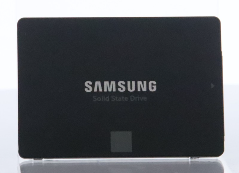 Samsung 870 EVO 1TB 2.5" SATA III V-NAND Internal SSD MZ-77E1T0 MZ7L31T0HBLB