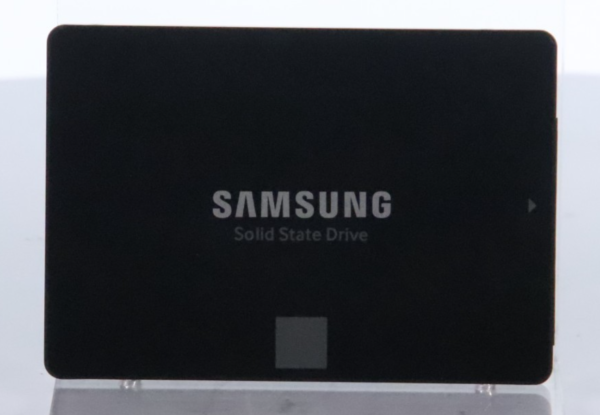 Samsung 850 EVO 1TB Internal SSD 2.5" MZ-75E1T0 Solid State Drive MZ7LN1T0HMJP