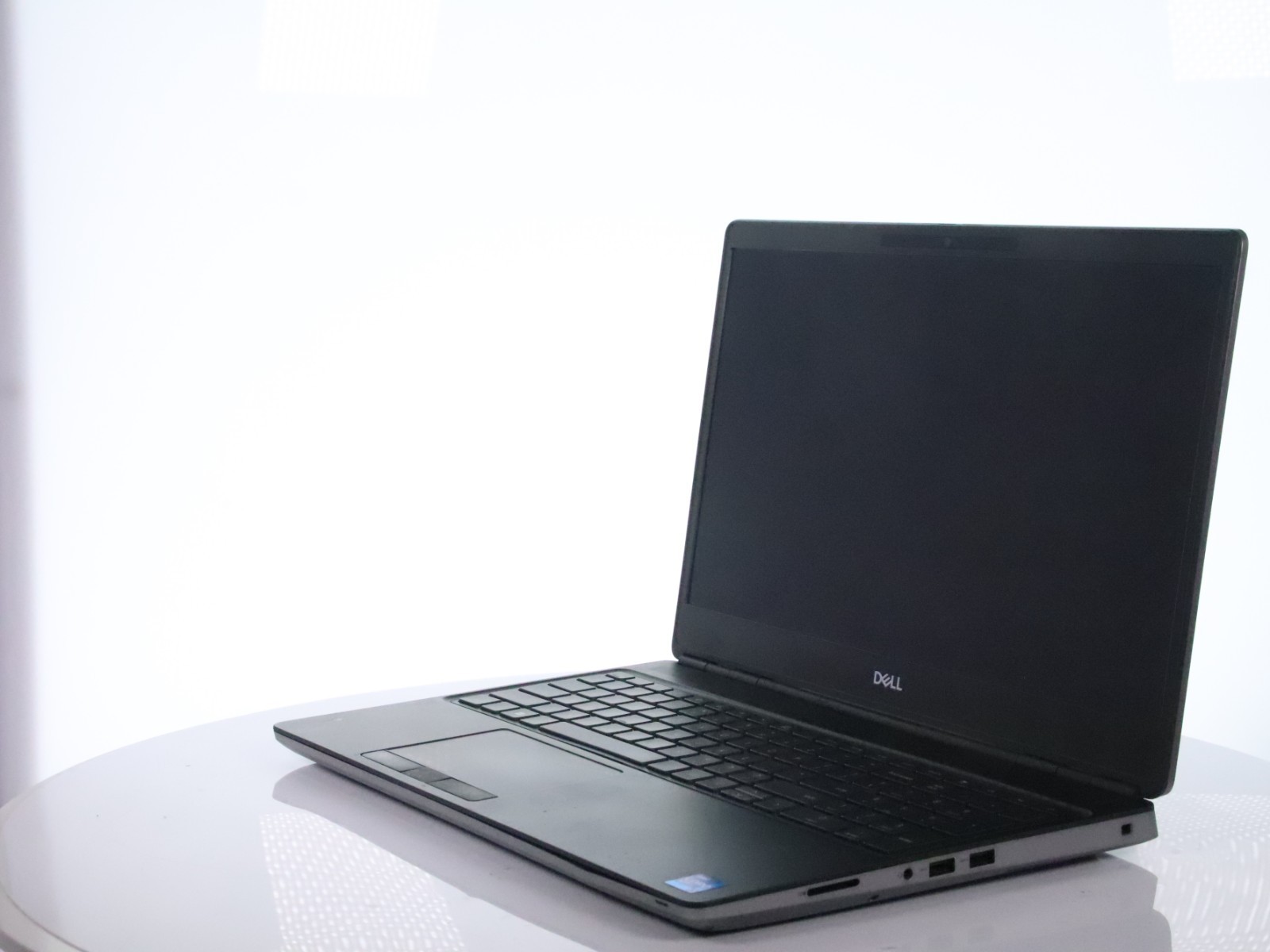 Dell Precision 7560 Core i7-11850H 32GB RAM 512GB SSD RTX A2000 W11P w/ AC Adapt - Image 3