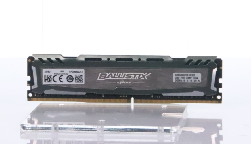 Lot of 4 Ballistix Sport 8GB DDR4-2400 288-Pin DIMM Desktop RAM BLS8G4D240FSB - Image 2