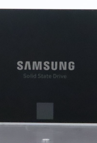 Samsung 860 EVO 1TB 2.5" Sata SSD Solid State Drive MZ7LH1T0HBLS MZ-76E1T0
